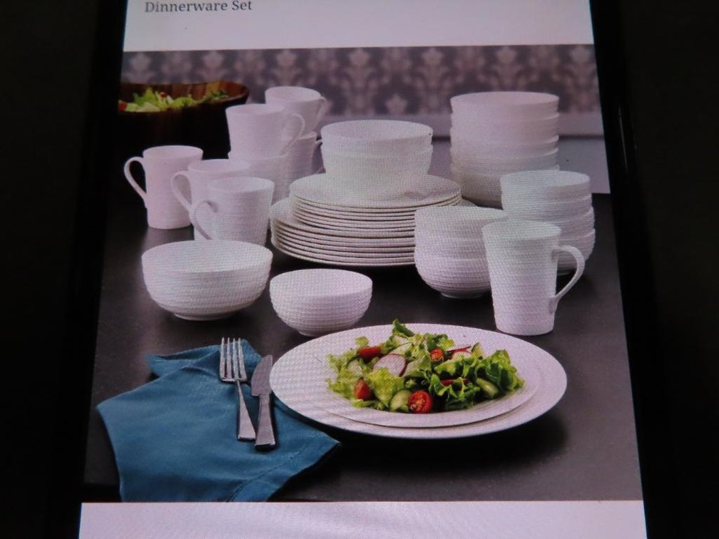 Mikasa Swirl Dinnerware - DAMAGED