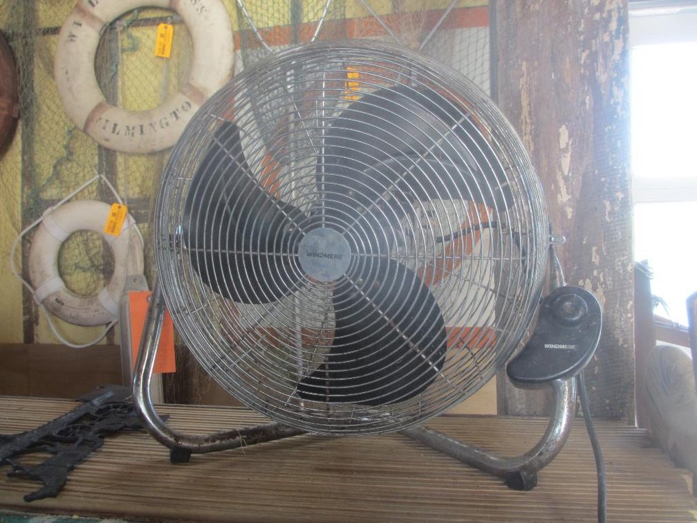 Metal Fan (D1)