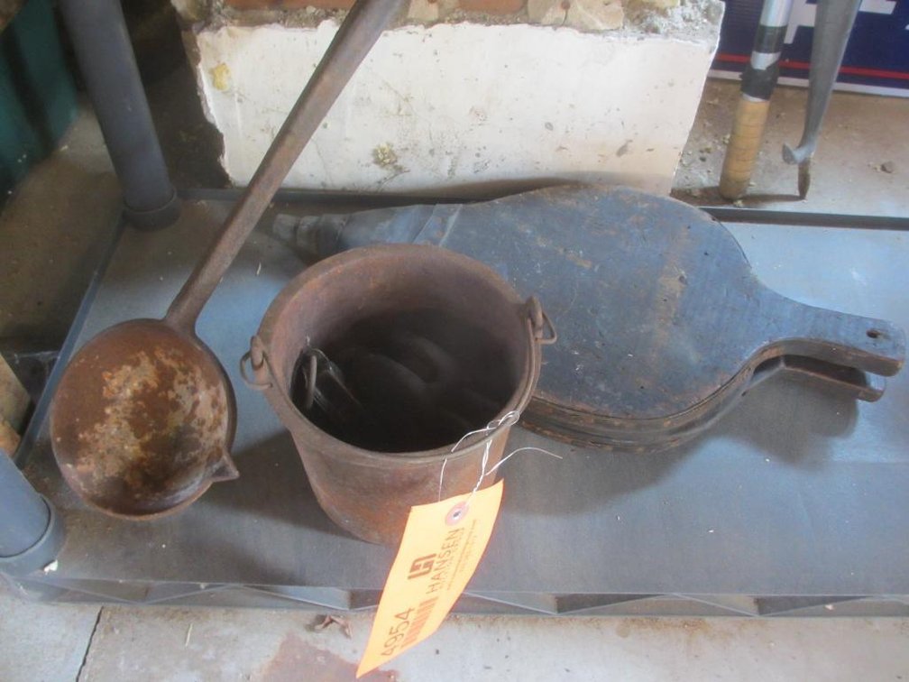 Various Vintage Items (D2)
