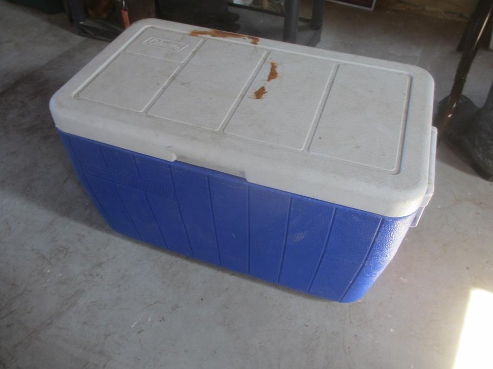 Coleman Cooler (D2)