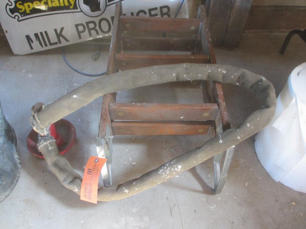 Wooden Boat Ladder and Anchor on Strap (D2)
