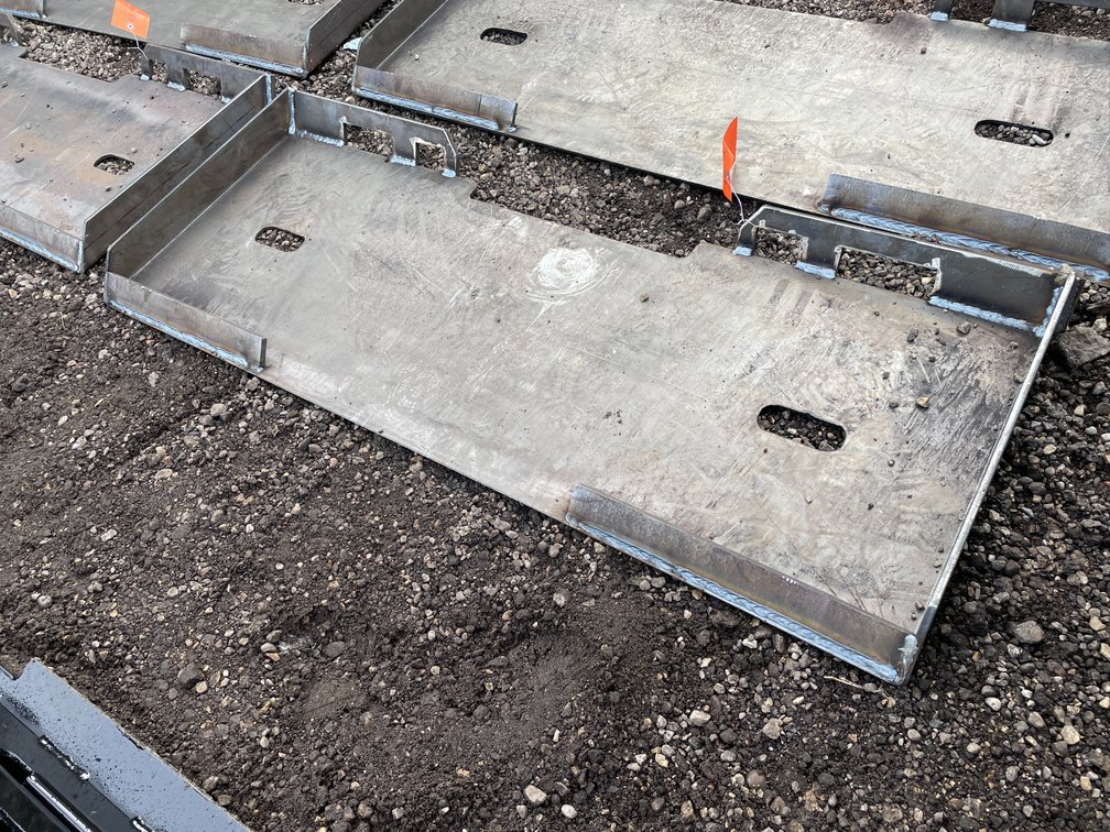 Skidsteer Adapter Plates