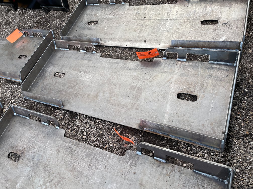 Skidsteer Adapter Plates