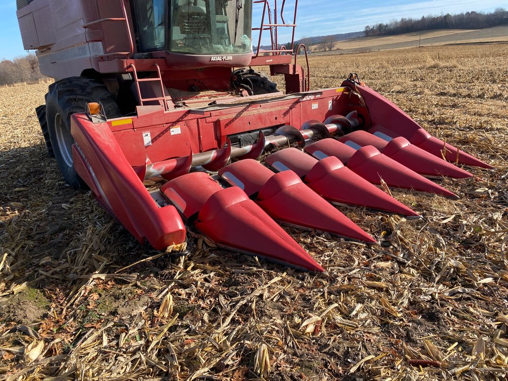 Case IH 2206 6-Row Corn Head (Colfax, WI)