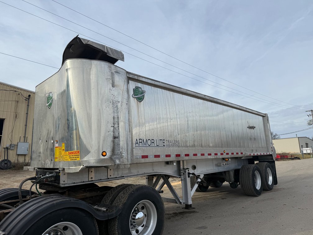 2024 Armorlite Aluminum Dump Trailer (Has WI Salvage Title) (Beaver Dam, WI) 