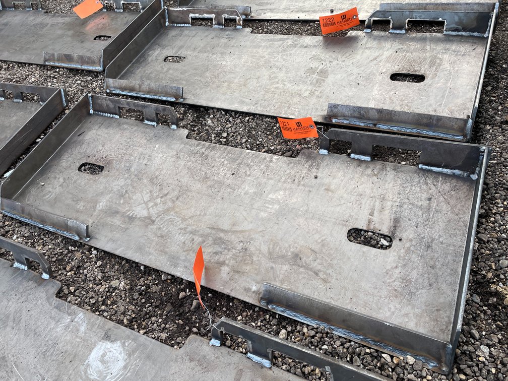 Skidsteer Adapter Plates