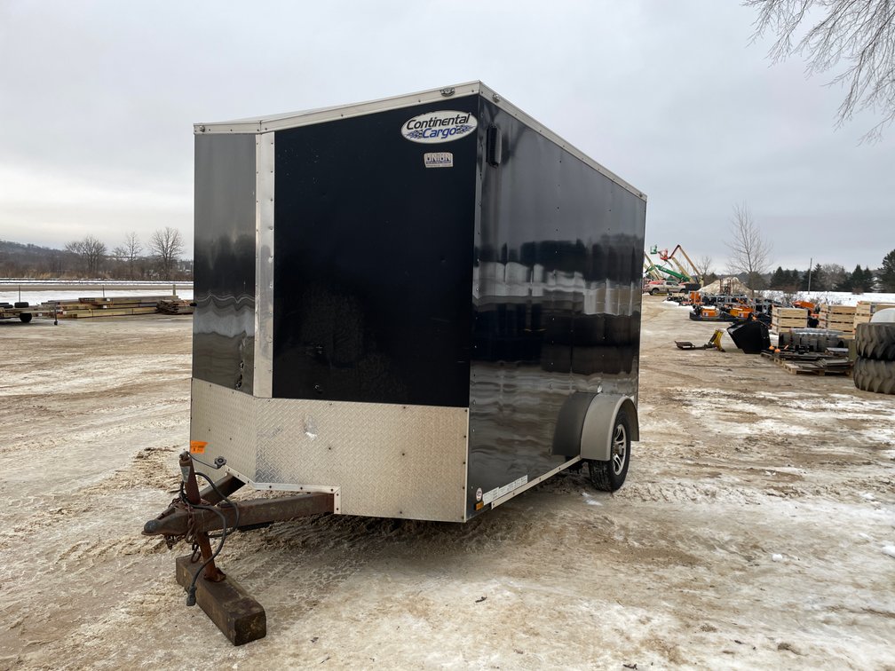 2018 Forest River 12' Enclosed Trailer (Has Certificate of Origin)