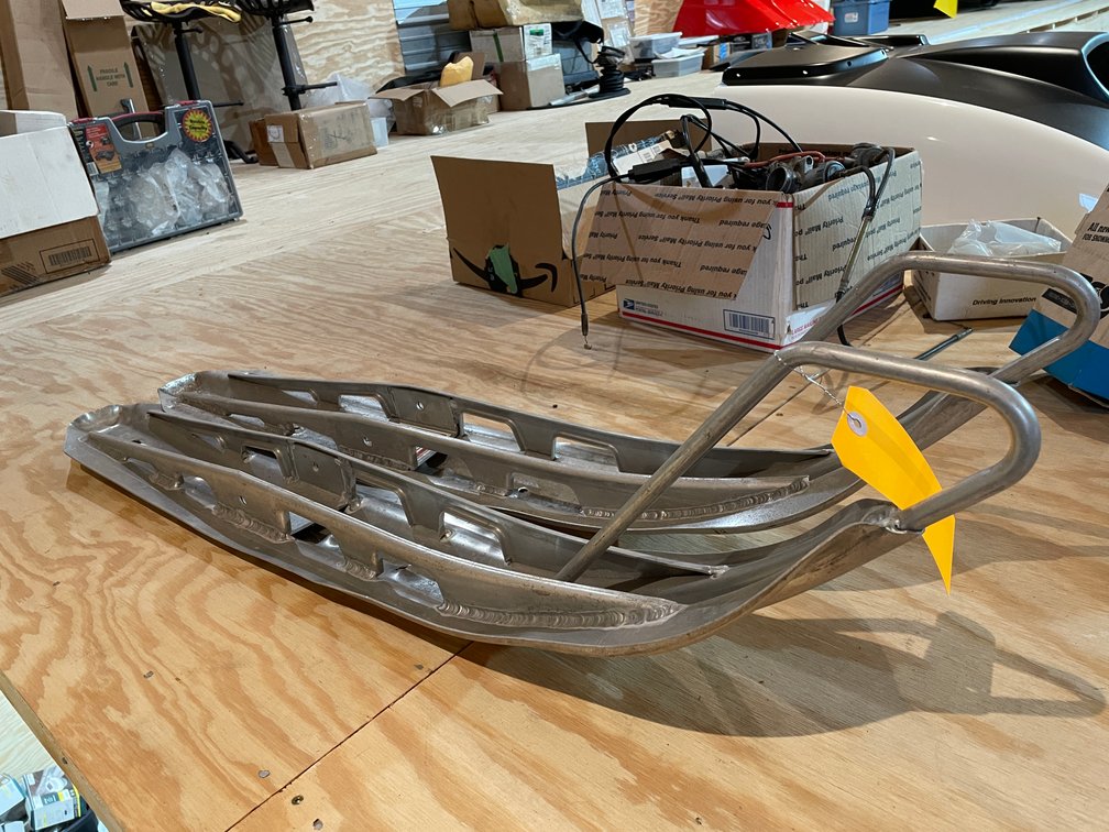 Pair of Lightweight Aluminum Ski's