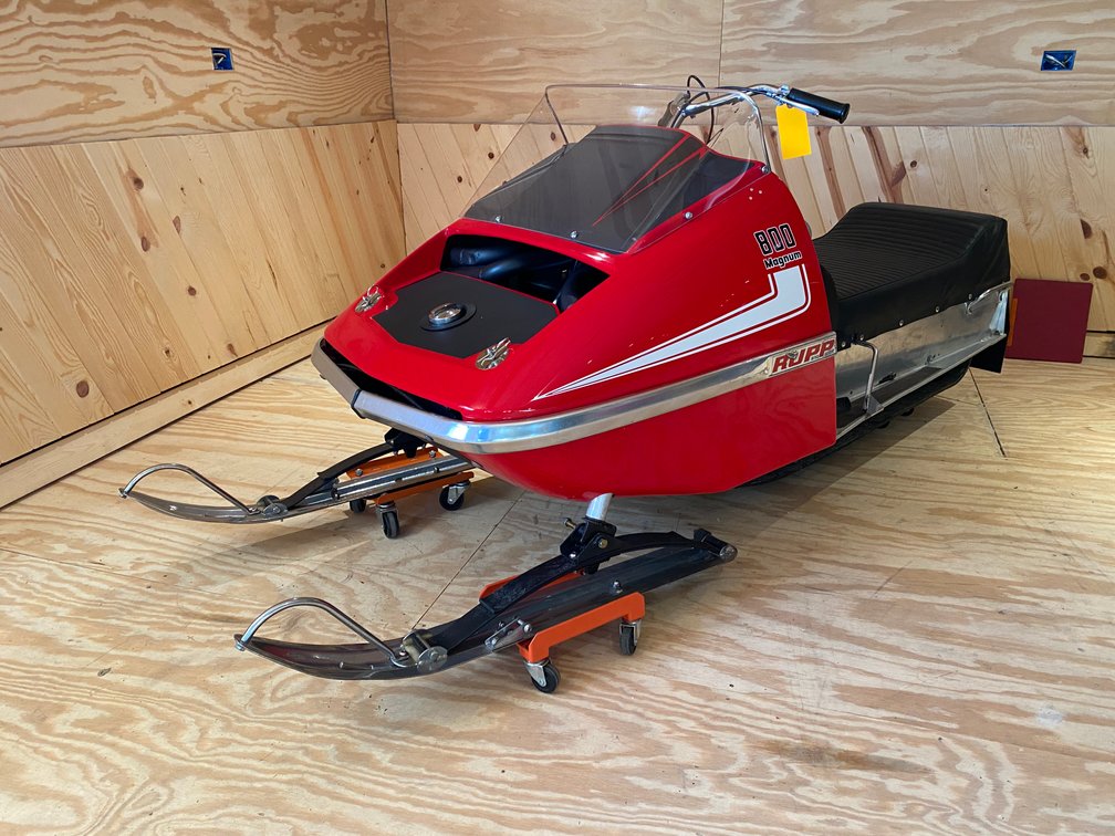 1971 Rupp 800 Magnum Snowmobile