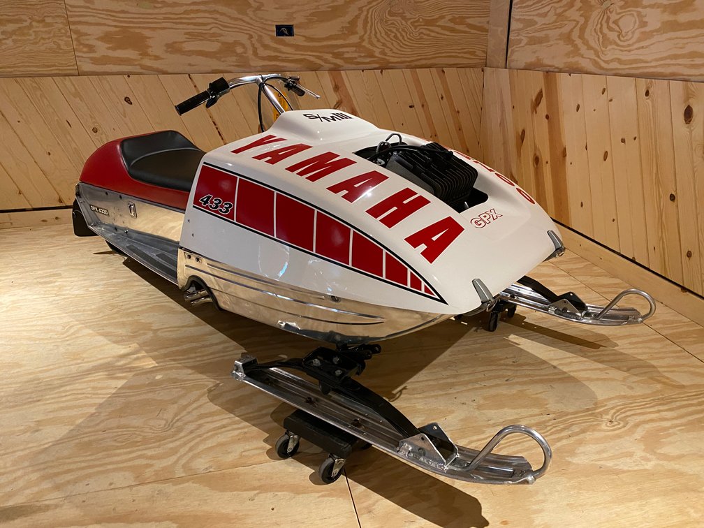 1975 Yamaha Kalamazoo GPX 433G Snowmobile