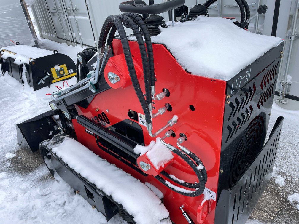 Unused Mini Skid Steer (O11)