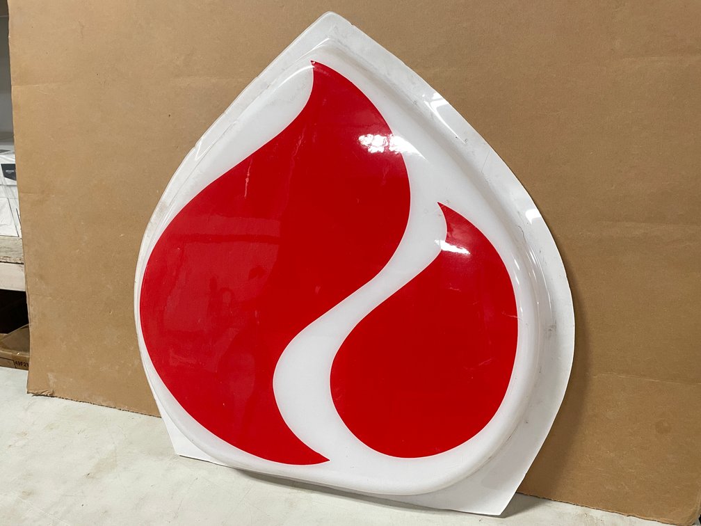 Original Plastic Flame Topper for an Amoco Lighted Sign (Downing, WI)