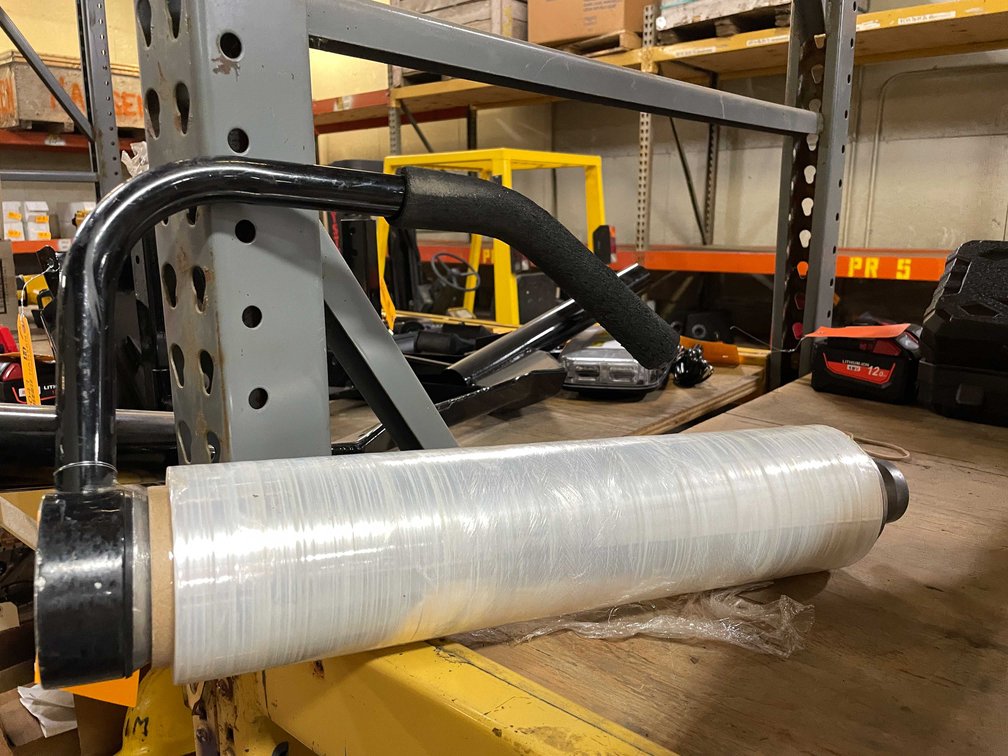 Stretch Wrapper With Extra Rolls (PR12)