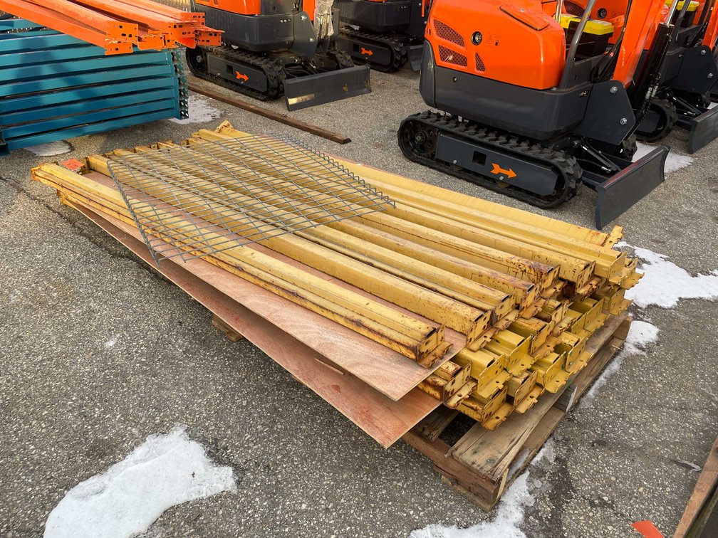 (24) Pallet Rack Beams (09)