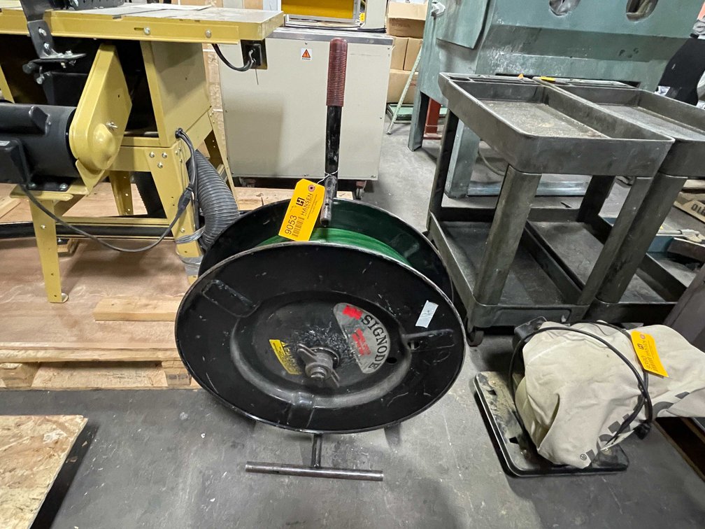 Plastic Banding Strapping Dispenser (Wall F)
