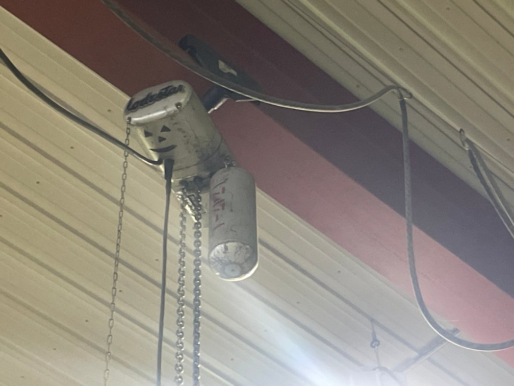 Lodestar 1 Ton Chain Hoist