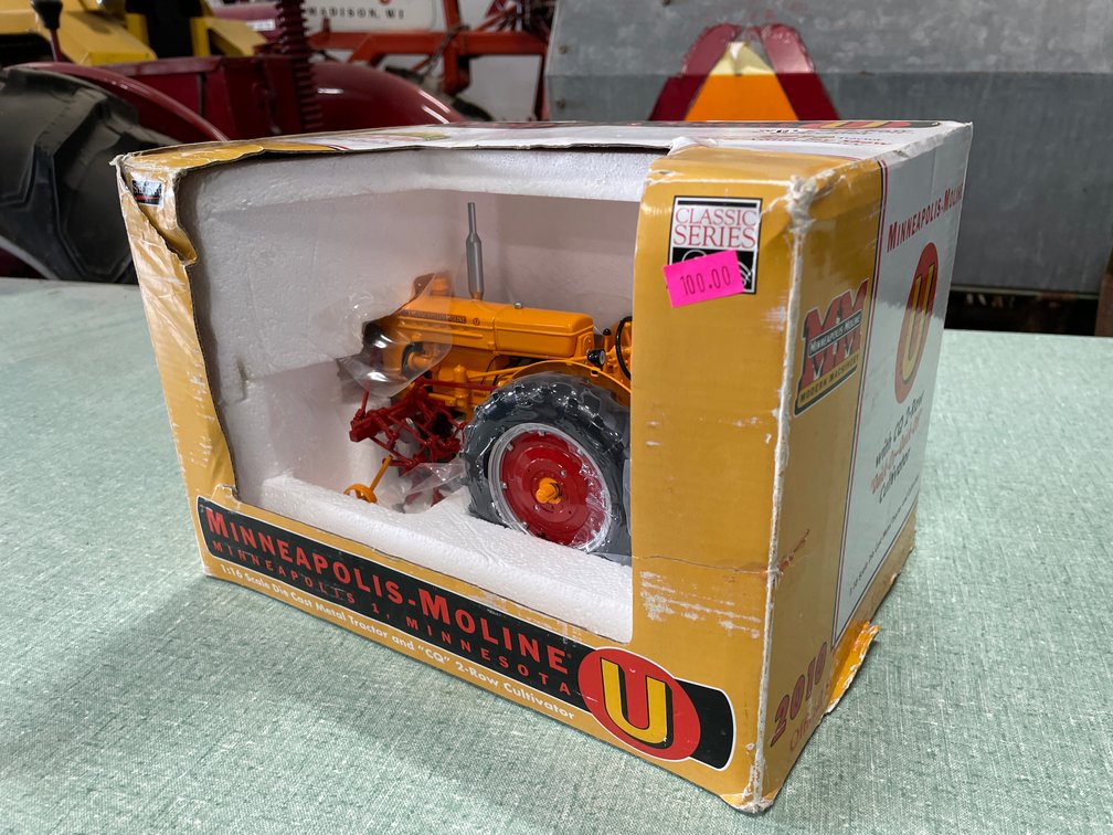 Speccast Minneapolis Moline U Tractor (Fort Atkinson, WI)