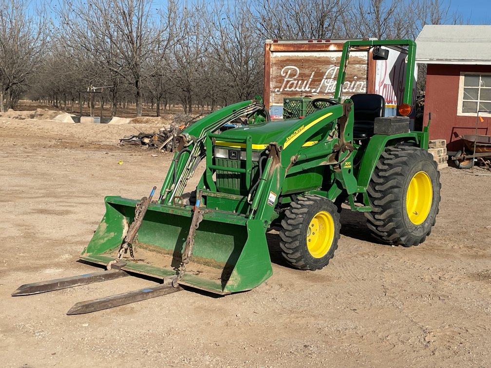 John Deere 790 Tractor
