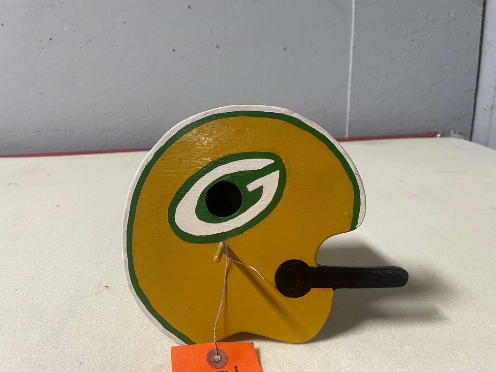 Vintage Green Bay Packers Birdhouse (CW)