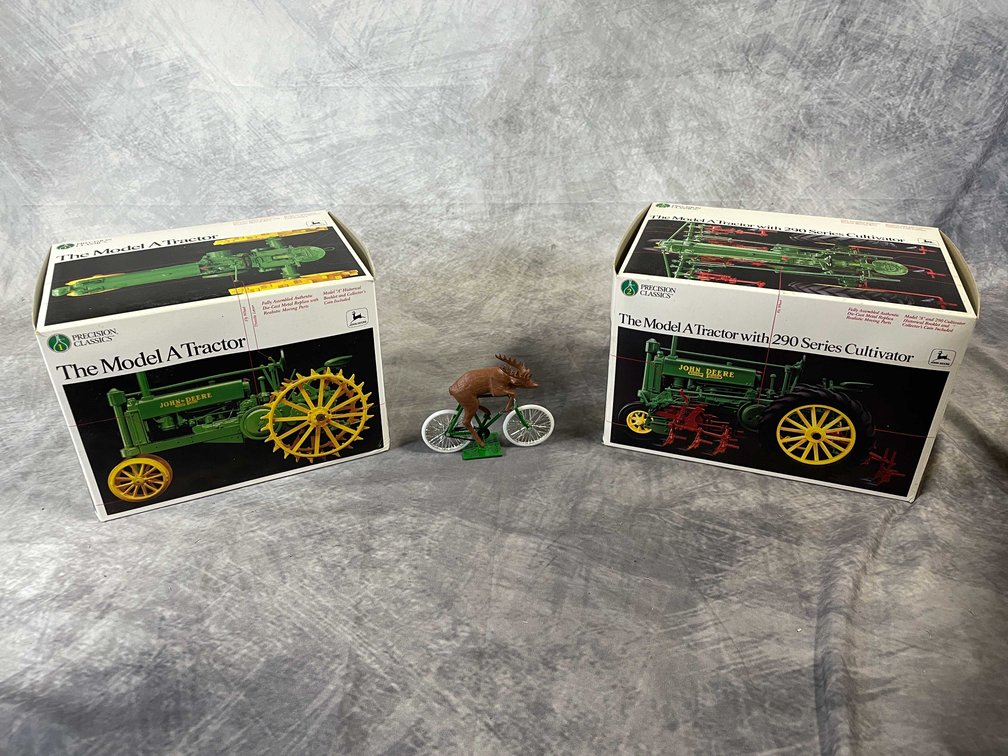 John Deere Tractors (Neenah, WI)