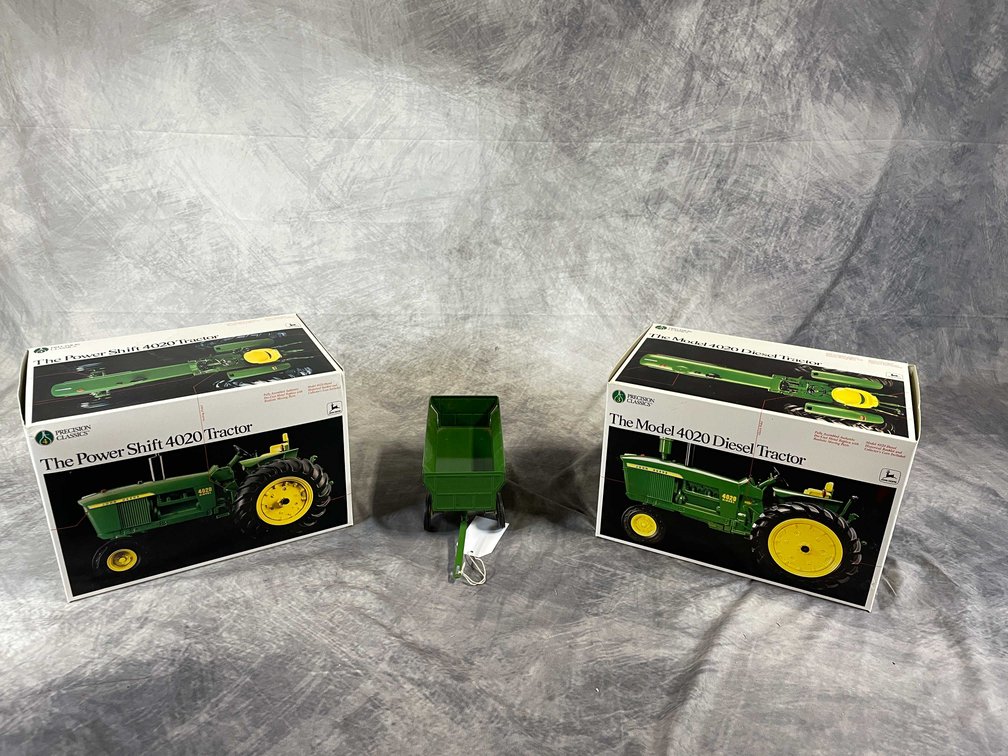 John Deere Tractors (Neenah, WI)