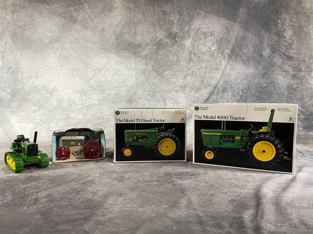 John Deere Tractors (Neenah, WI)
