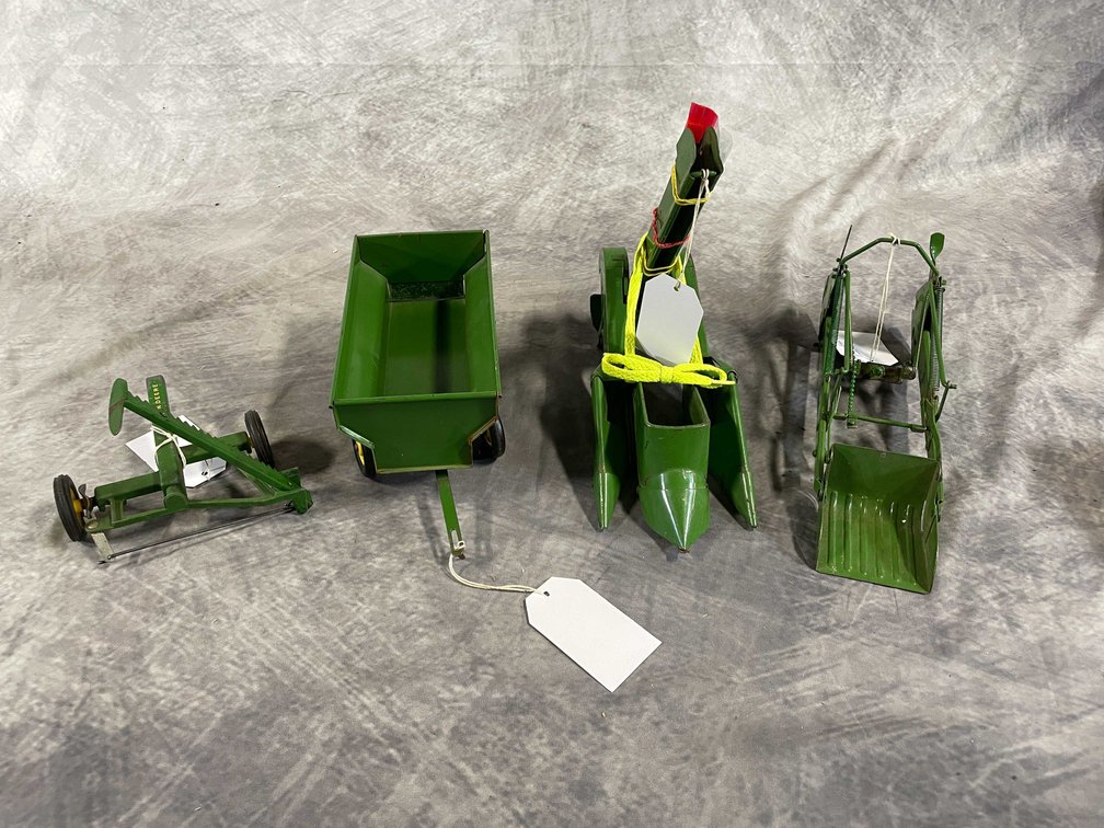 John Deere Tractors (Neenah, WI)