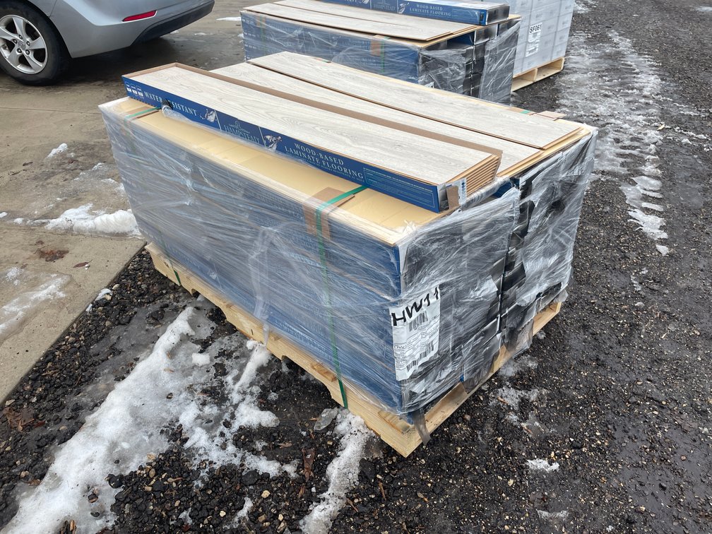 842 Sq. Ft. Color: Spotswood  WATER-RESISTENT Click Planks