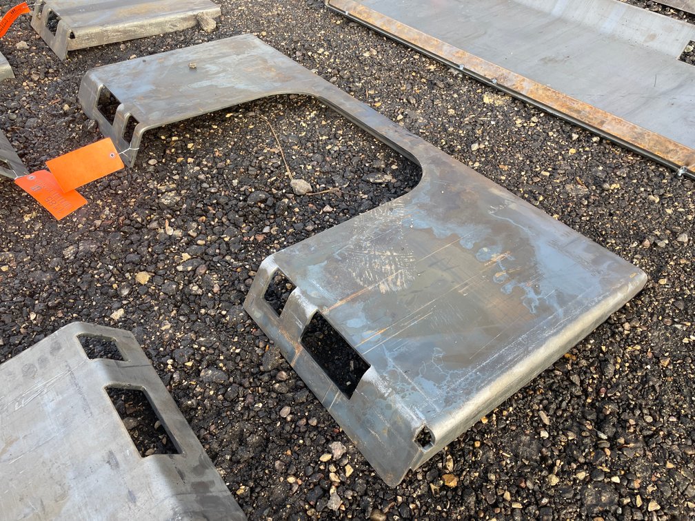 Unused Skidsteer Open Center Weldable Quick Attach Plate