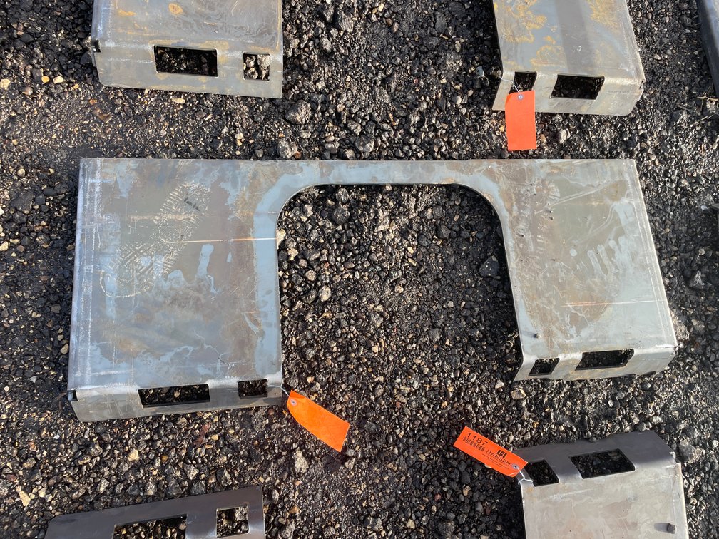 Unused Skidsteer Open Center Weldable Quick Attach Plate