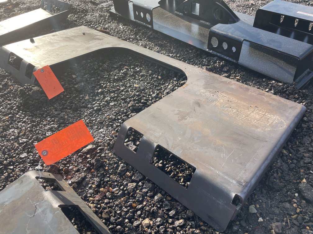 Unused Skidsteer Open Center Weldable Quick Attach Plate