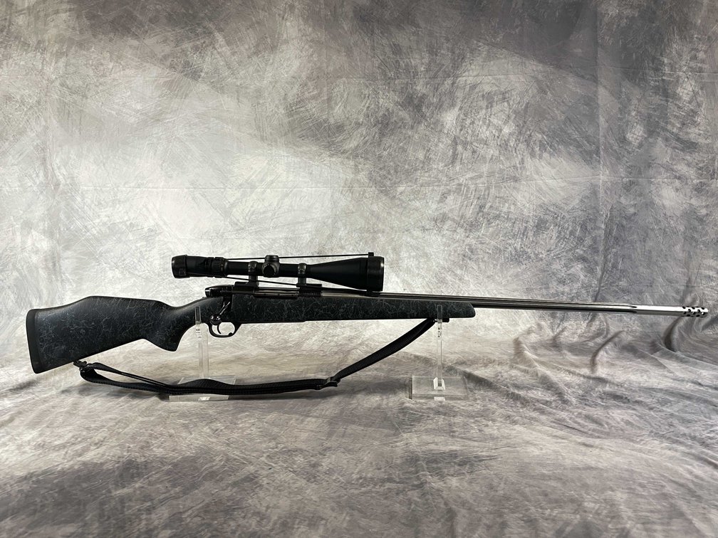 Weatherby Mark V, 300 WBY MAG Bolt Action Rifle, SN: SB063473 (Neenah, WI)