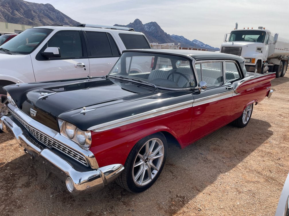 1959 Ford Fairlane (Has NM Title)