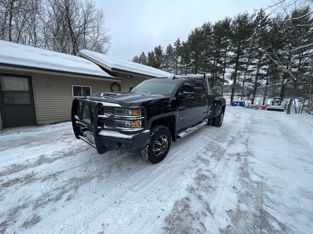2019 Chevrolet Silverado LT 6.6L Duramax Diesel Pickup (WI Title in delay)