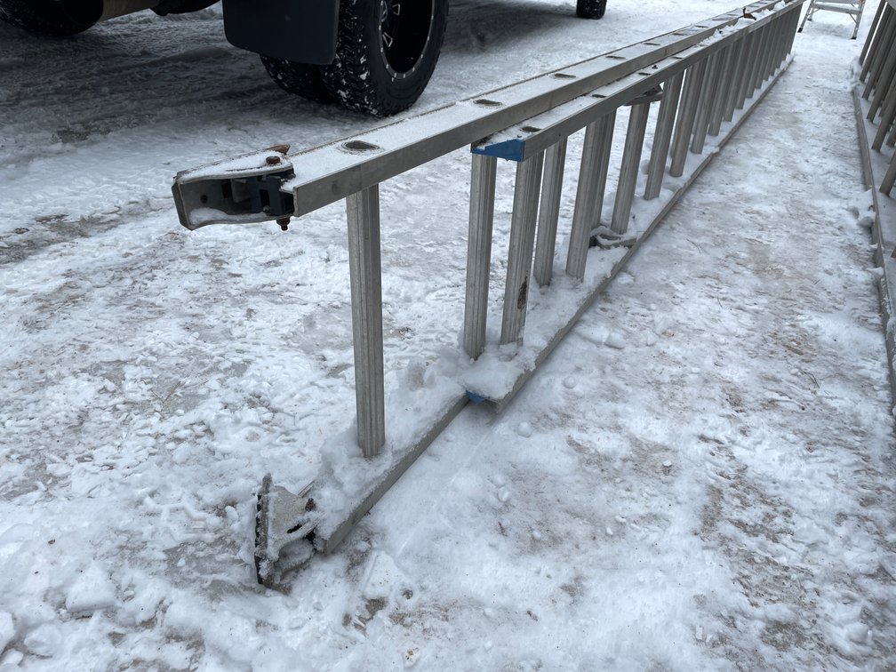 Keller Aluminum Extension Ladder
