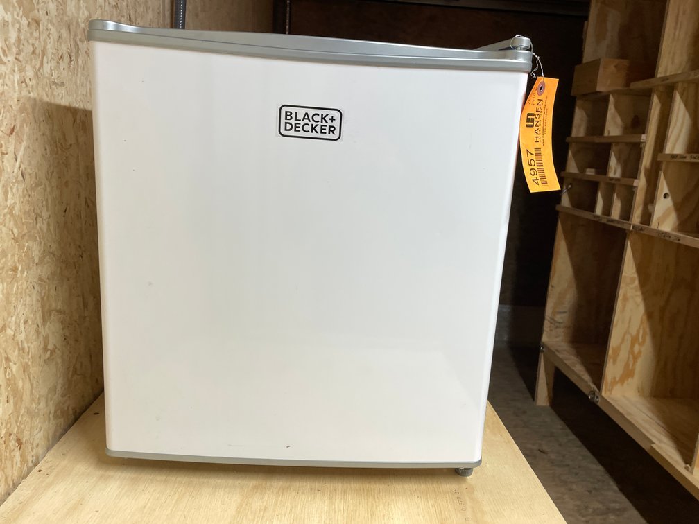 Black & Decker Mini Refrigerator