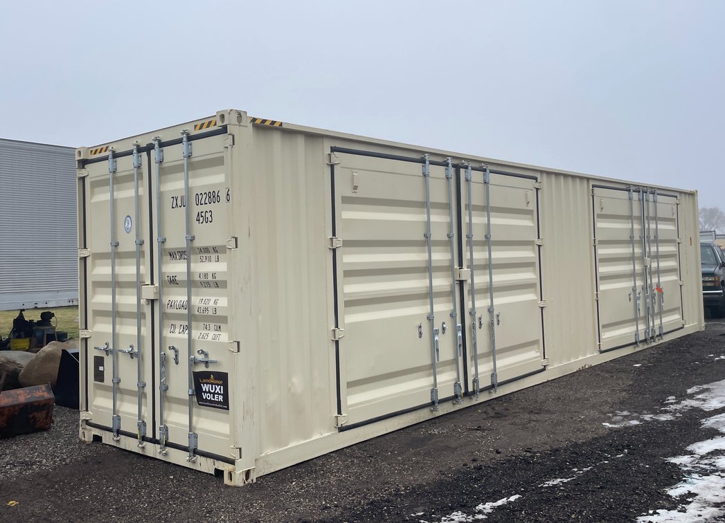 Unused, Voler 40' High Cube 
Multi-Door Container