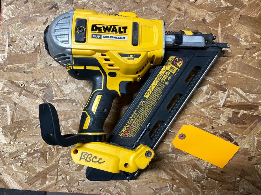 DeWalt 20V Paper-Dash Tape Framing Nailer