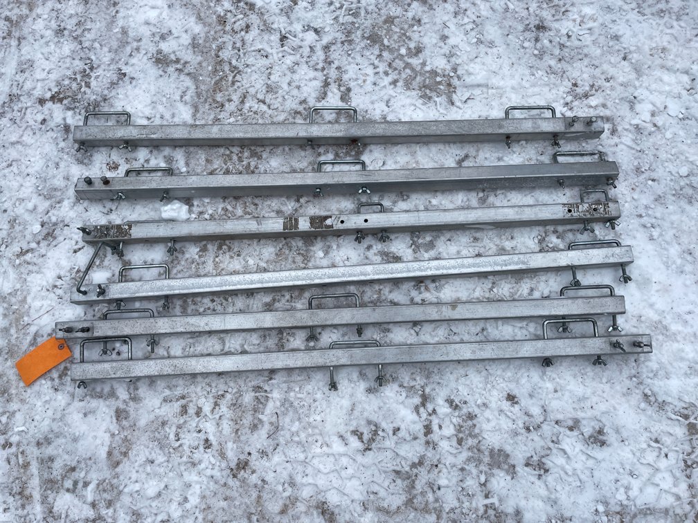 (6) Aluminum Scaffolding Plank Safety Rails