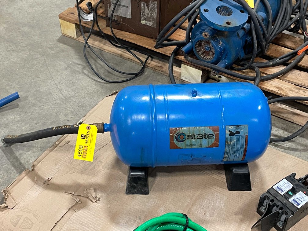 Hydro-Pneumatic Pump Tank