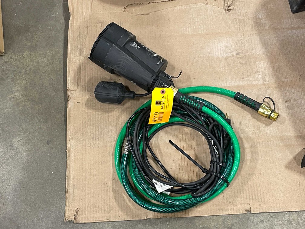 Barracuda Submersible Sump Pump