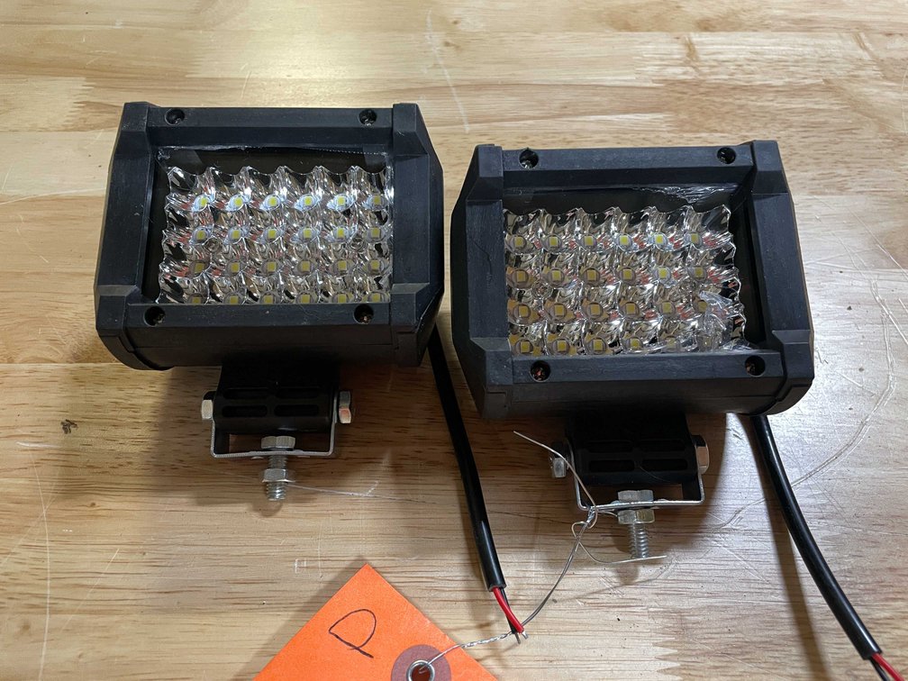 (2) LED Work Lights, 4" L, 12/24vdc (PR10)