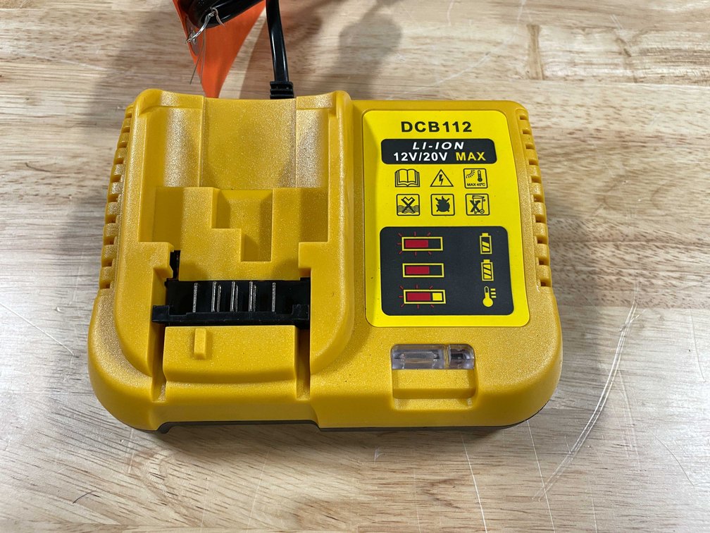 DeWalt Compatible 20V Battery Charger (PR11)