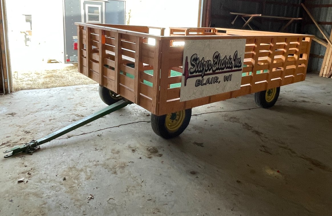 Parade Wagon