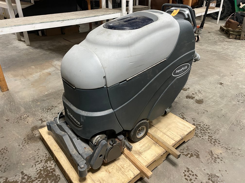 Advance Aqua Plus Carpet Extractor