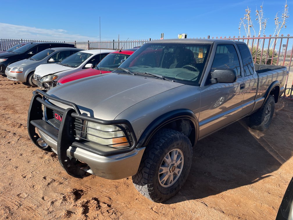 2002 GMC Sonoma (Has NM Title)