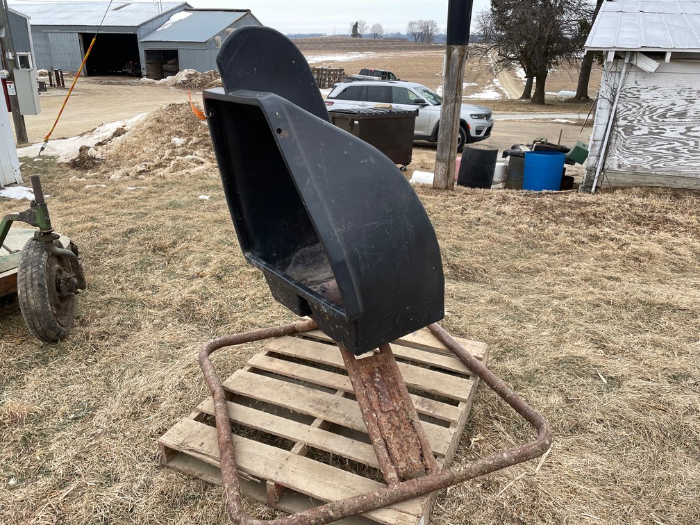 Mineral Feeder