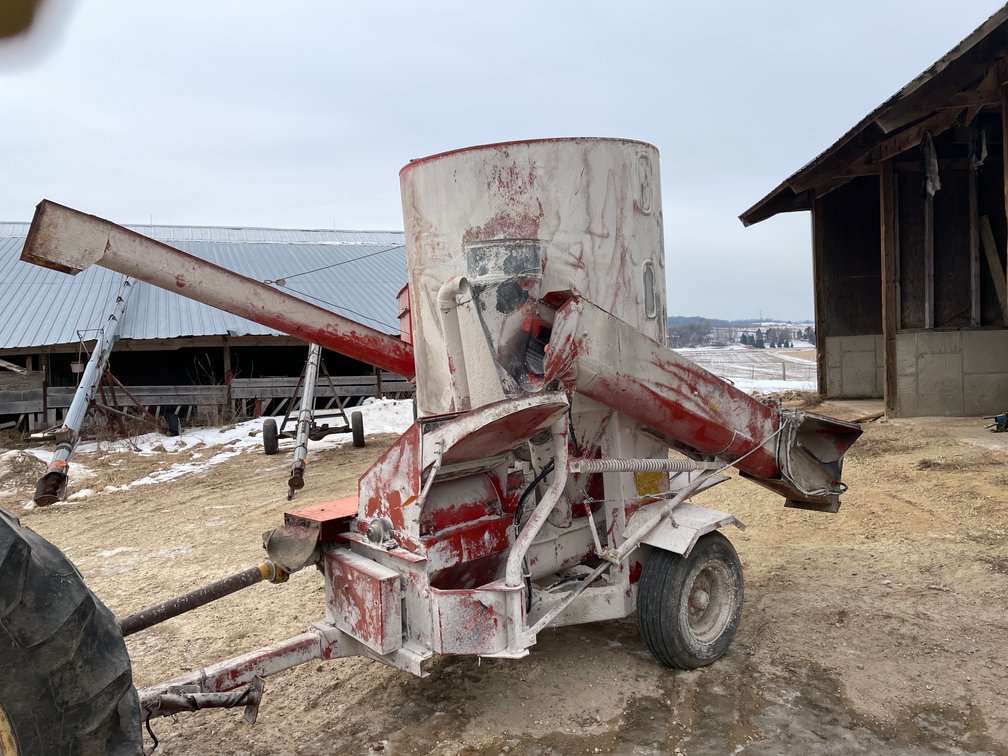 Brady 950 Hammer Mill