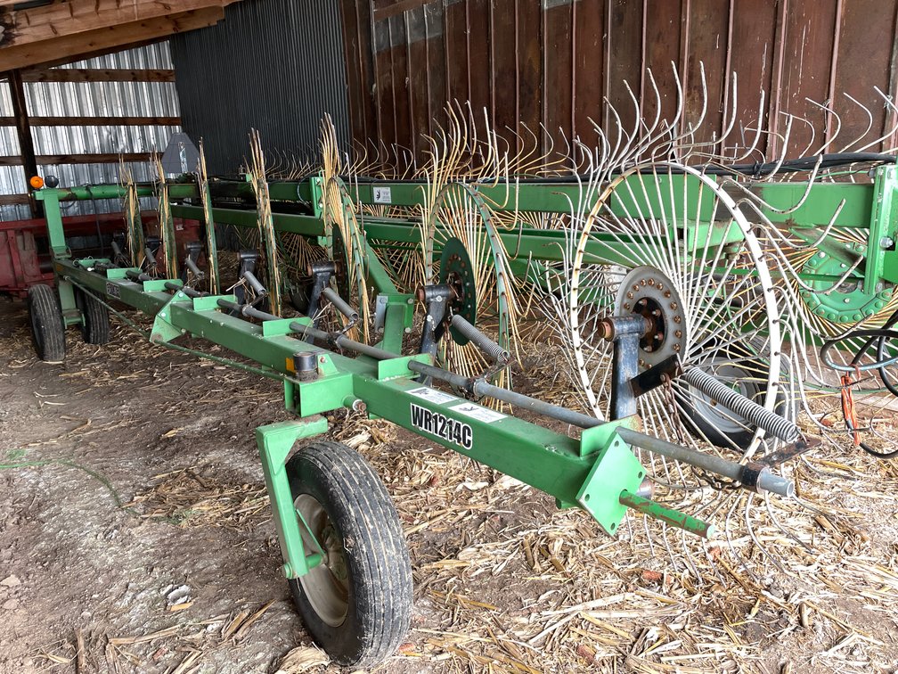 Frontier WR1214C (12) Wheel Rake