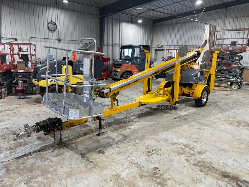 2013 Haulotte Biljax 3632T Towable Manlift (Bryant, WI)
